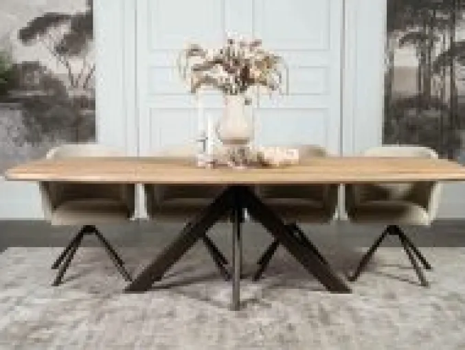 Eettafel Montpellier spinpoot